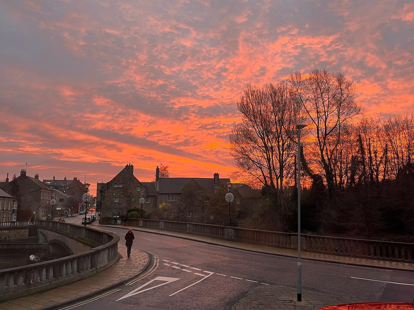 Happy Monday 😀 beautiful sky in Morpeth this morning